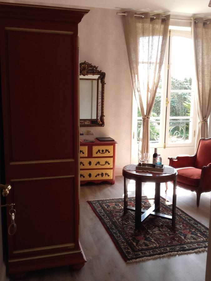 Chateau De Rouffiac Bed and Breakfast Duravel Buitenkant foto